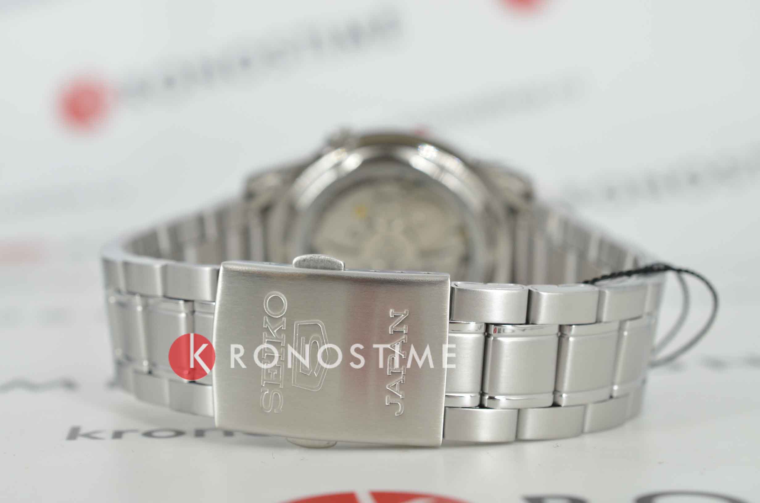 Seiko Seiko 5 Regular SNKE53J1 механические мужские часы часы крупный план черный циферблата